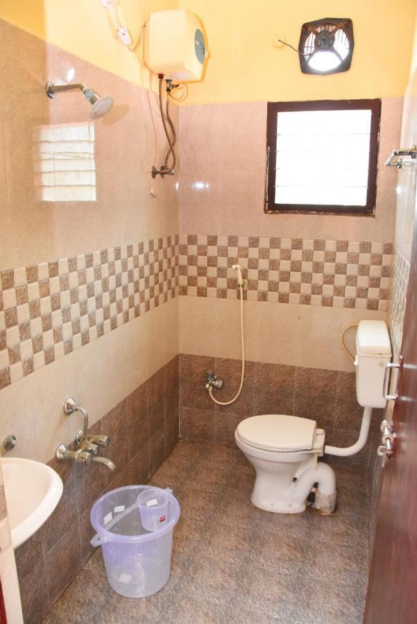 Aishwaryam Deshna Service Apartment Ambattur Chennai Eksteriør bilde