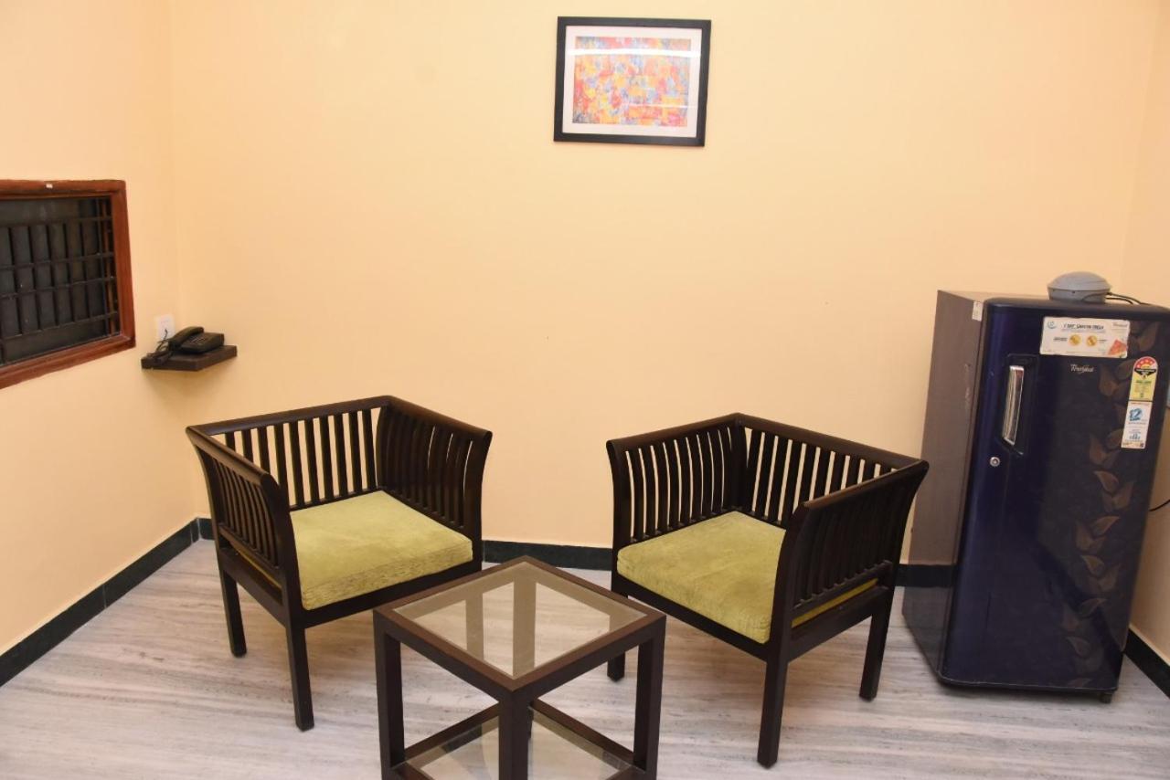 Aishwaryam Deshna Service Apartment Ambattur Chennai Eksteriør bilde