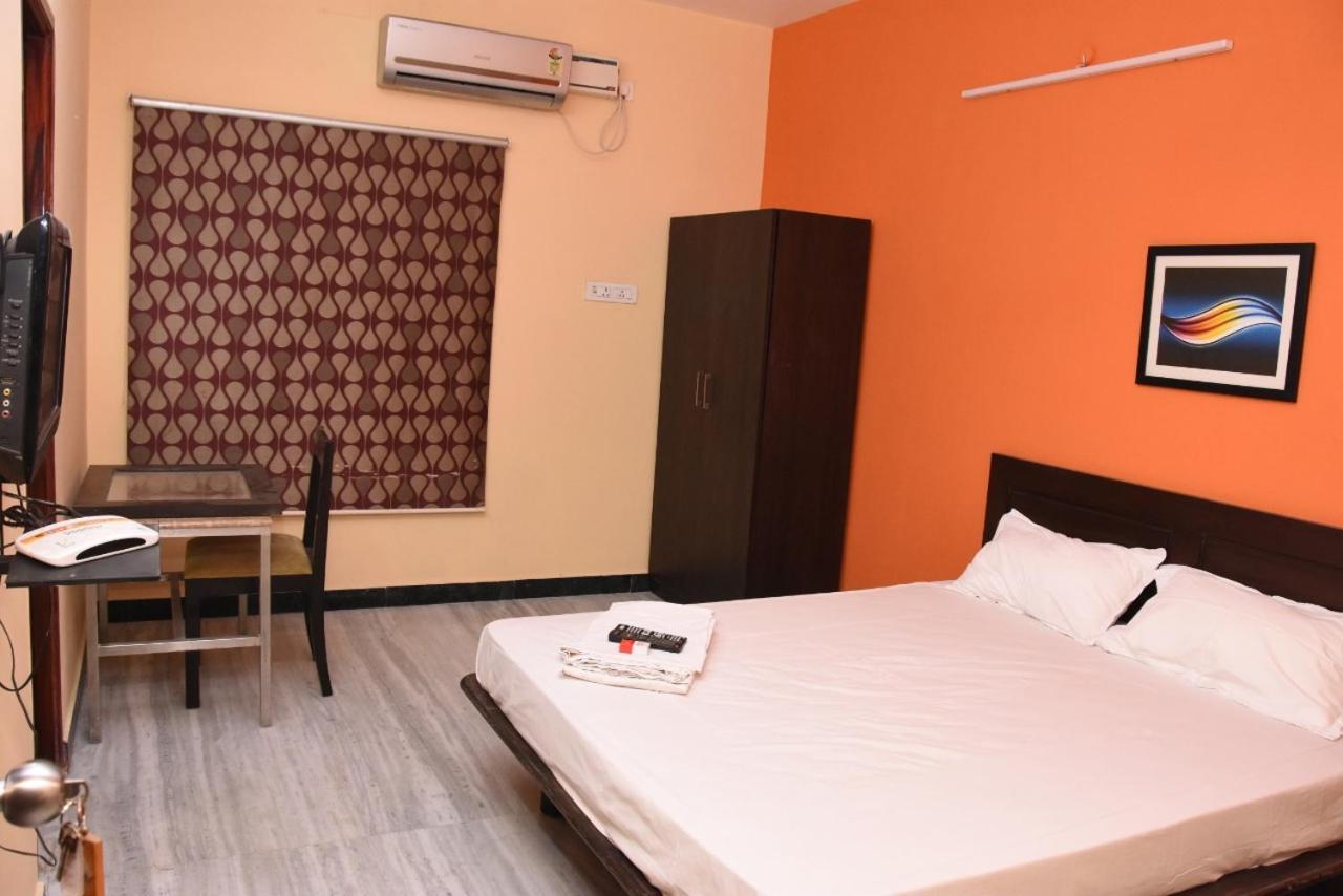 Aishwaryam Deshna Service Apartment Ambattur Chennai Eksteriør bilde